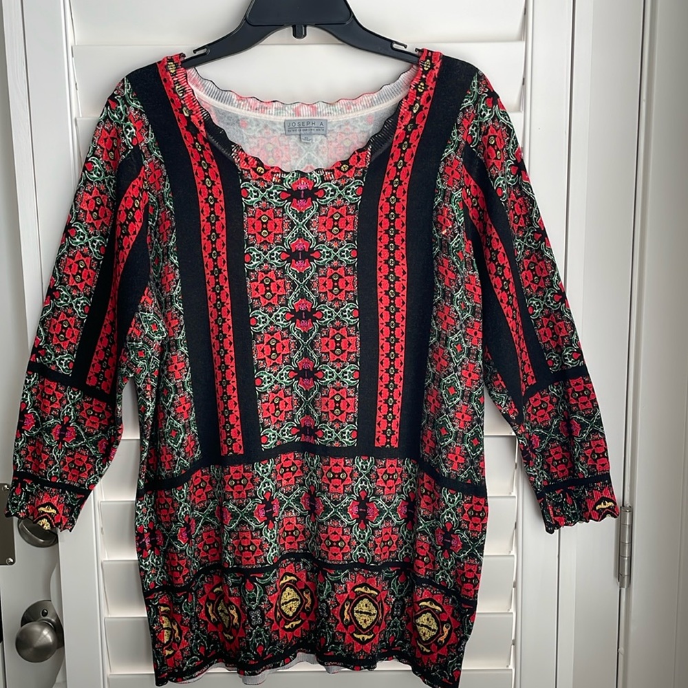 Joseph A women’s red multi pullover lightweight sweater top EUC